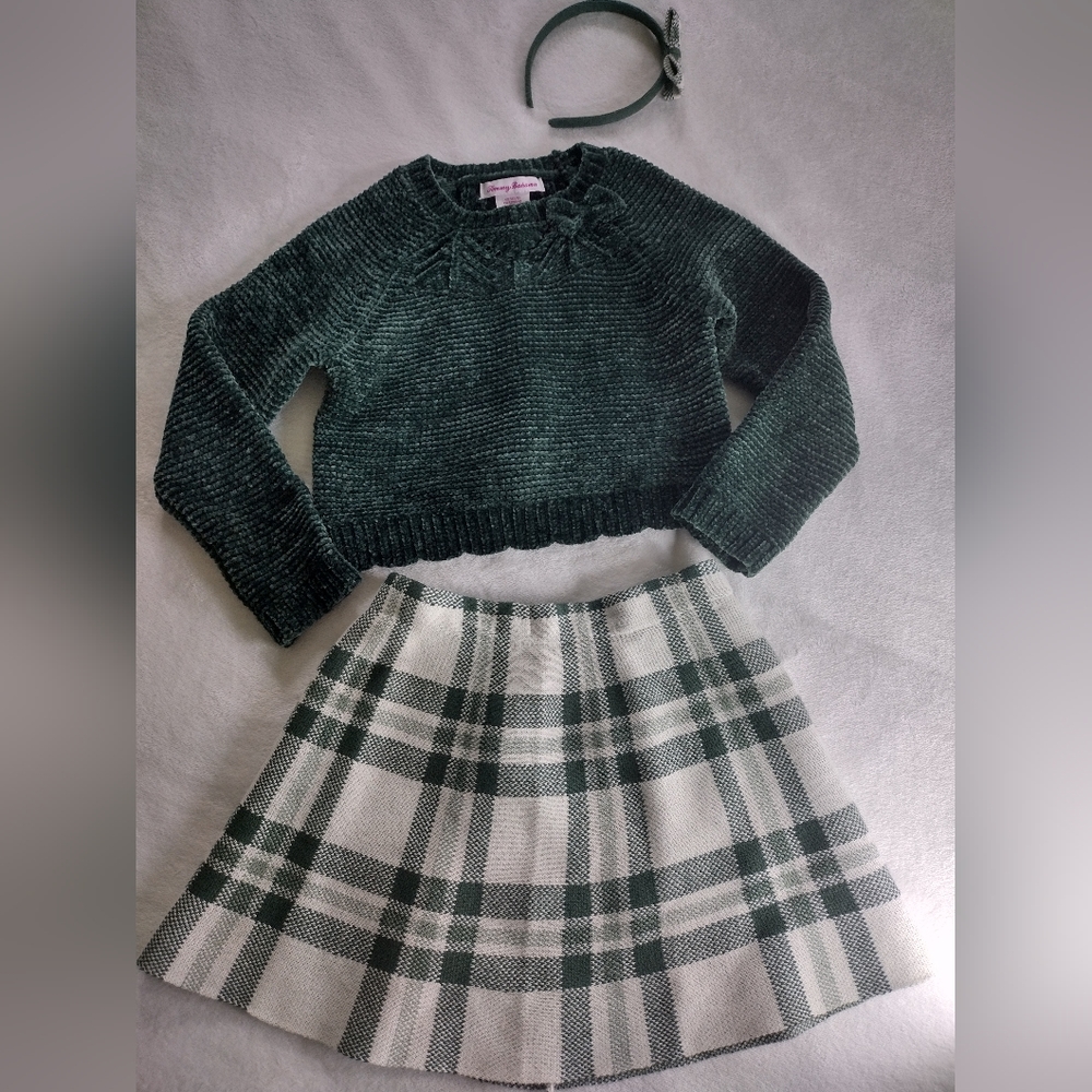 Girls 3 piece outfit
